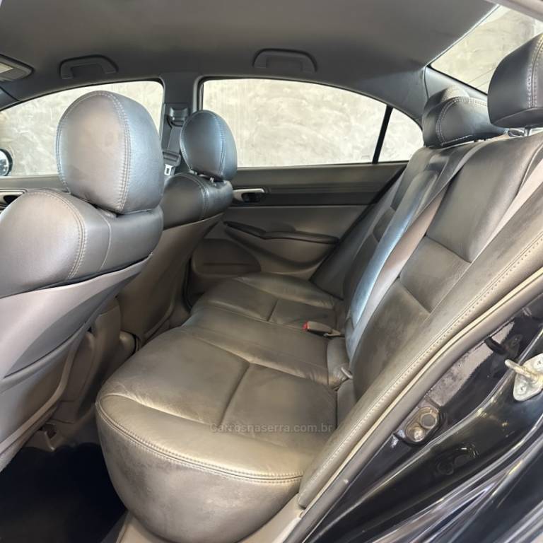 HONDA - CIVIC - 2008/2008 - Preta - R$ 42.900,00