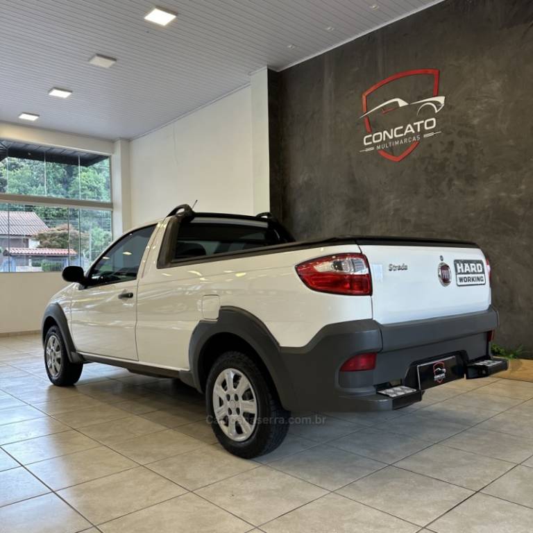 FIAT - STRADA - 2018/2018 - Branca - R$ 54.990,00