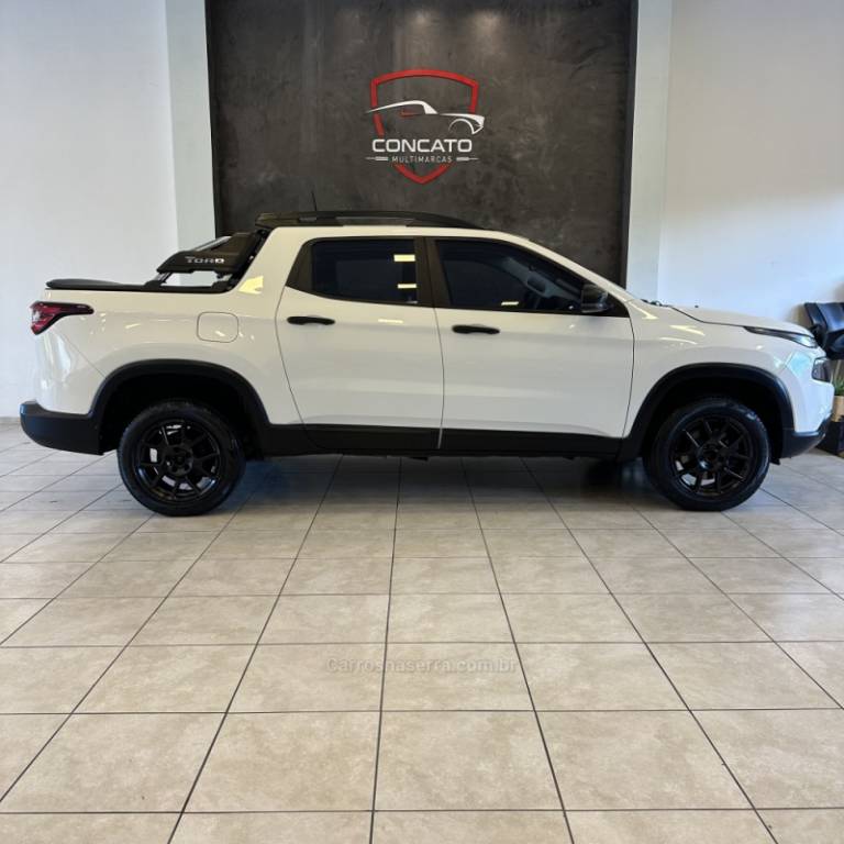 FIAT - TORO - 2018/2019 - Branca - R$ 84.900,00