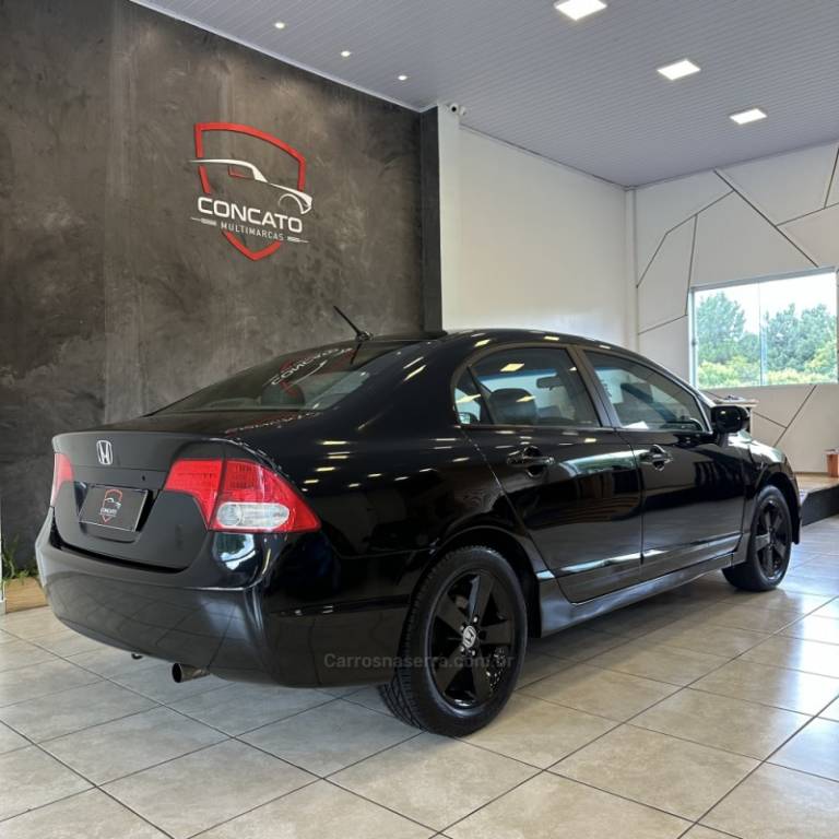 HONDA - CIVIC - 2008/2008 - Preta - R$ 42.900,00
