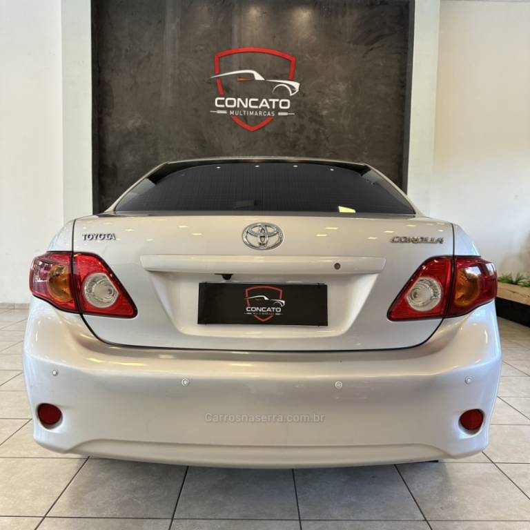 TOYOTA - COROLLA - 2009/2010 - Prata - R$ 53.900,00
