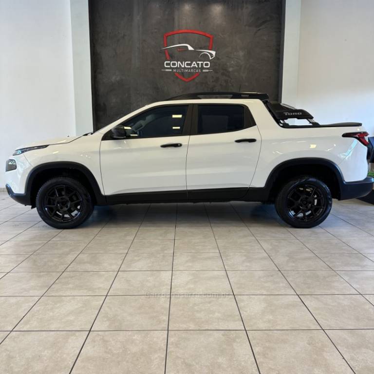 FIAT - TORO - 2018/2019 - Branca - R$ 84.900,00