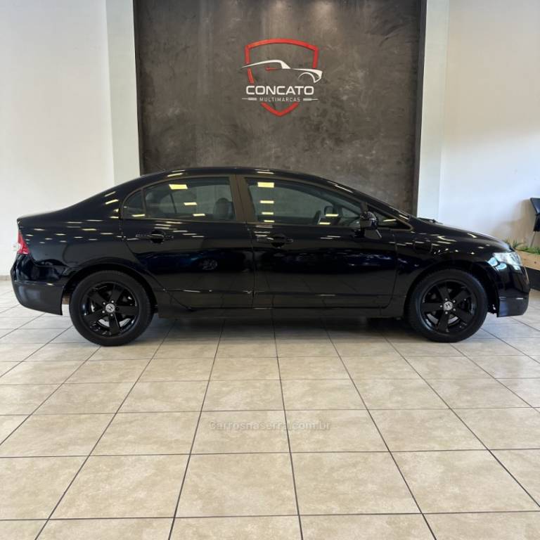 HONDA - CIVIC - 2008/2008 - Preta - R$ 42.900,00