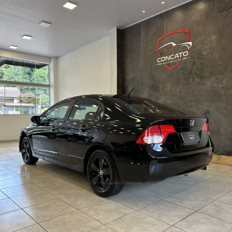 HONDA - CIVIC - 2008/2008 - Preta - R$ 42.900,00
